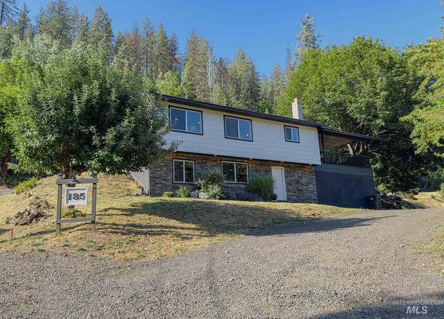 Property at 185 Dogwood St, Orofino, ID 83544, 3 beds, 2 baths