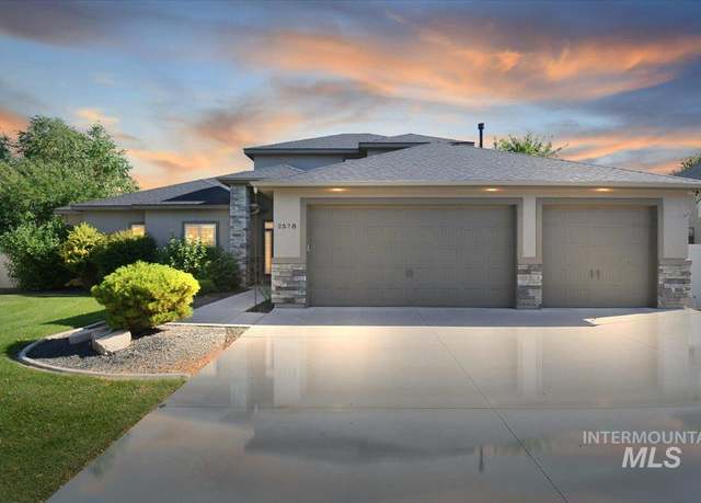 Property at 2578 E Granadillo Dr, Meridian, ID 83646, 4 beds, 3.5 baths