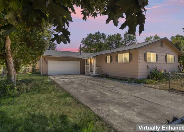 Property at 403 Tindall Ave, Mountain Home, ID 83647, 3 beds, 1.5 baths