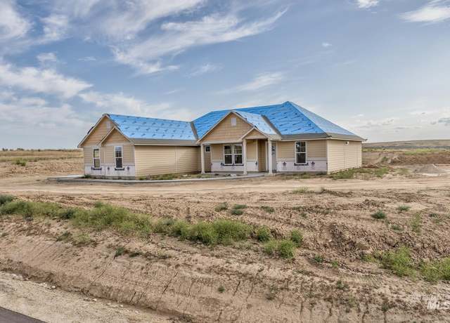 Property at 3277 Fly By Rd, New Plymouth, ID 83655, 4 beds, 2.5 baths