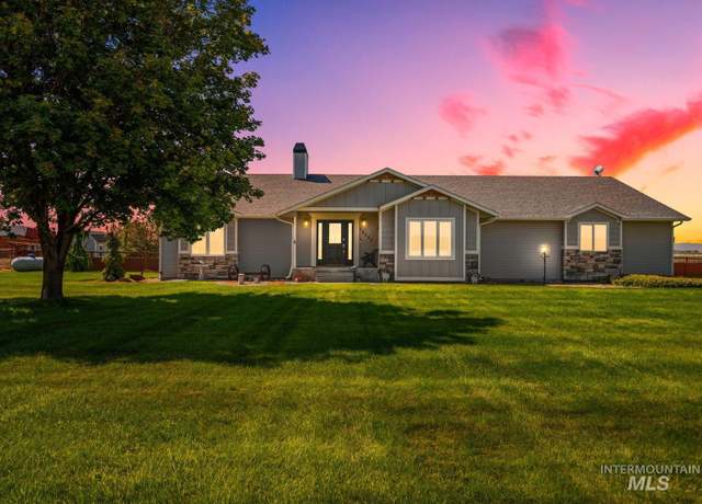 Property at 18537 Lonkey Ln, Caldwell, ID 83607, 3 beds, 3.5 baths