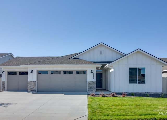 Property at 8102 E Bright Angel Dr, Nampa, ID 83687, 4 beds, 2 baths