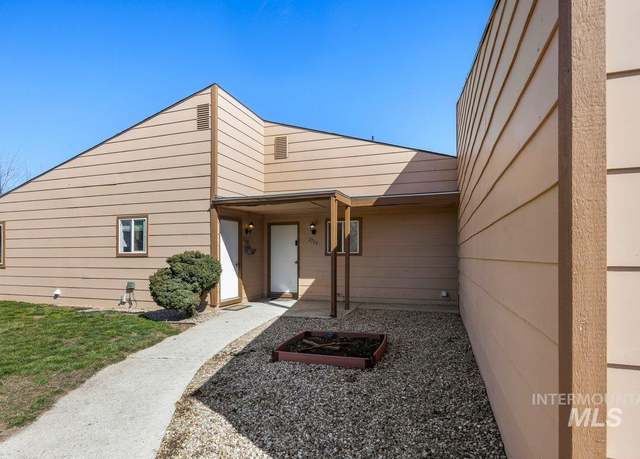 Property at 2766 & 2768 Siesta Ln, Boise, ID 83704, 4 beds, 2 baths