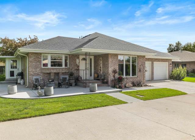 Property at 2380 Twin Oaks Park, Twin Falls, ID 83301, 3 beds, 3.5 baths