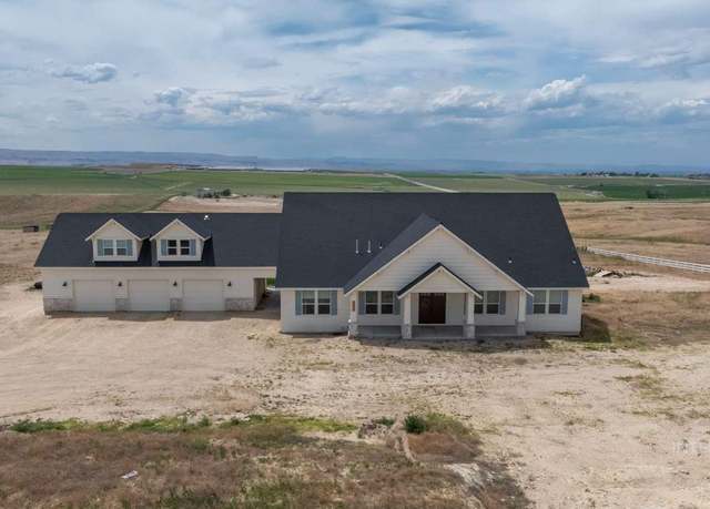 Property at 9853 Salmon Ridge Pl, Nampa, ID 83686, 6 beds, 5 baths