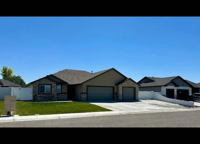 Property at 840 Cottonridge Way, Kimberly, ID 83341, 3 beds, 2 baths