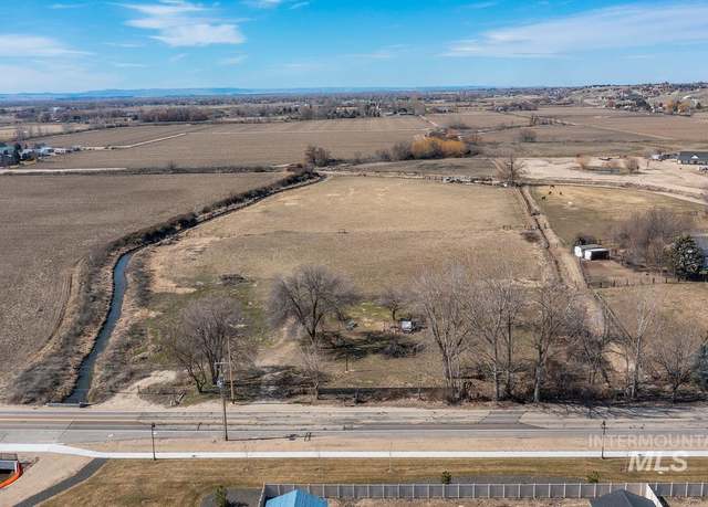 Property at 23189 N Can Ada Rd, Star, ID 83669