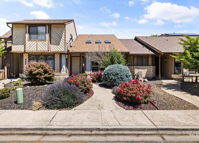 Property at 590 N Raymond St, Boise, ID 83704-9254, 2 beds, 2 baths