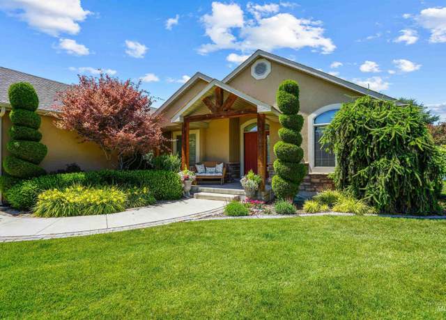 Property at 72 Pelican Dr, Rupert, ID 83350, 5 beds, 3 baths