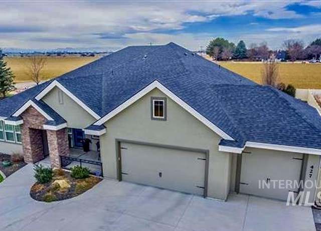 Property at 427 E Merino St, Kuna, ID 83634, 4 beds, 2 baths