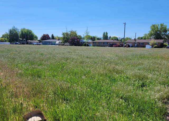 Property at 450 E 27th, Burley, ID 83318