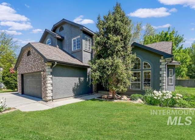 Property at 5572 N Eddy Pl, Garden City, ID 83714, 4 beds, 3 baths