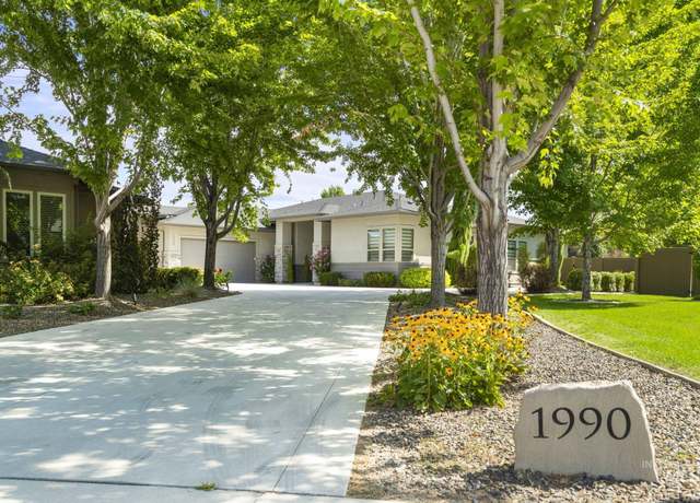 Property at 1990 E Townline Way, Meridian, ID 83646, 4 beds, 3 baths