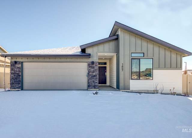Property at 1457 W Bass River Dr, Meridian, ID 83642, 4 beds, 2 baths