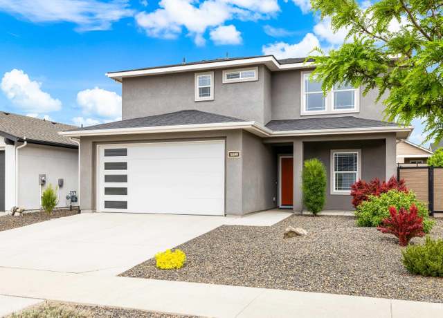 Property at 5598 W Old Ranch St, Boise, ID 83714, 4 beds, 3 baths