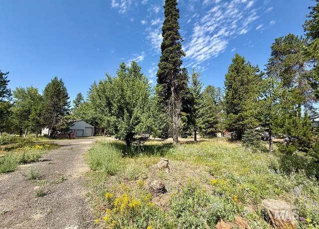 Property at 12989 Patty Dr, Donnelly, ID 83615