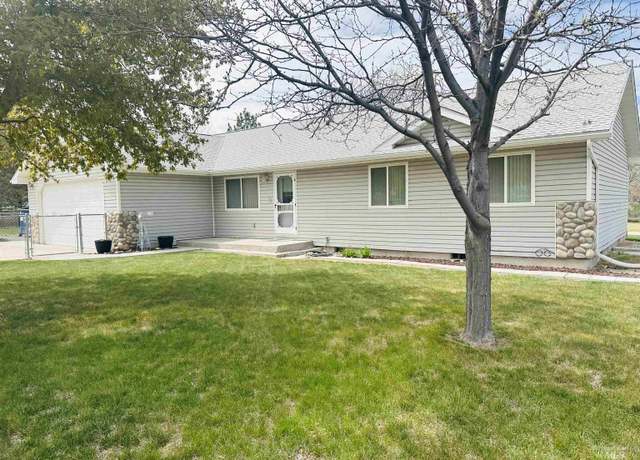 Property at 2506 E 3680 N Unit (AKA)   2506 Sanders Lane, Twin Falls, ID 83301, 4 beds, 2 baths