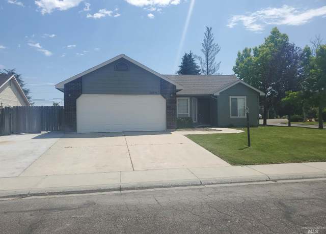 Property at 16876 N Orah Ct, Nampa, ID 83687, 3 beds, 2 baths