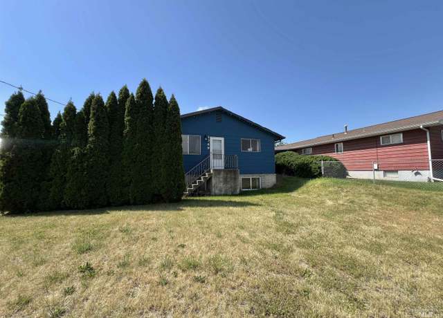 Property at 1369 Libby St, Clarkston, WA 99403, 4 beds, 2 baths