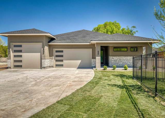 Property at 848 N Nolina Ave, Eagle, ID 83616, 4 beds, 2 baths