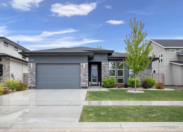 Property at 2883 E Mores Trail Dr, Meridian, ID 83642, 4 beds, 2.5 baths