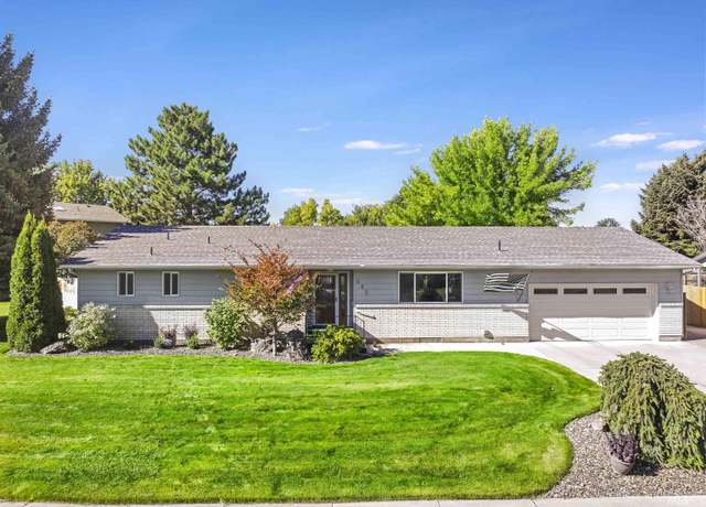 Property at 665 Cherokee Ln, Twin Falls, ID 83301, 5 beds, 3 baths