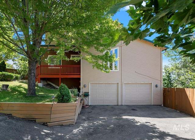 Property at 4375 N Kitsap Way, Boise, ID 83703, 3 beds, 2 baths