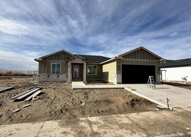 Property at 2014 Lowline Ave, Twin Falls, ID 83301, 4 beds, 2 baths