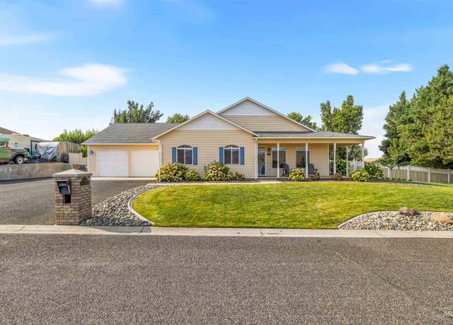Property at 1741 Ridgeview Dr, Clarkston, WA 99403, 3 beds, 2 baths