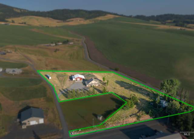 Property at 1005 Viola Ln, Viola, ID 83872, 5 beds, 3 baths