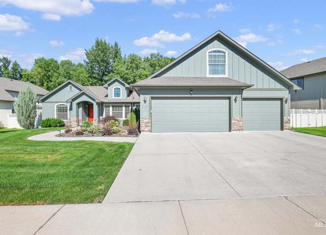 Property at 4109 Breeze Creek Way, Meridian, ID 83642, 3 beds, 2.5 baths