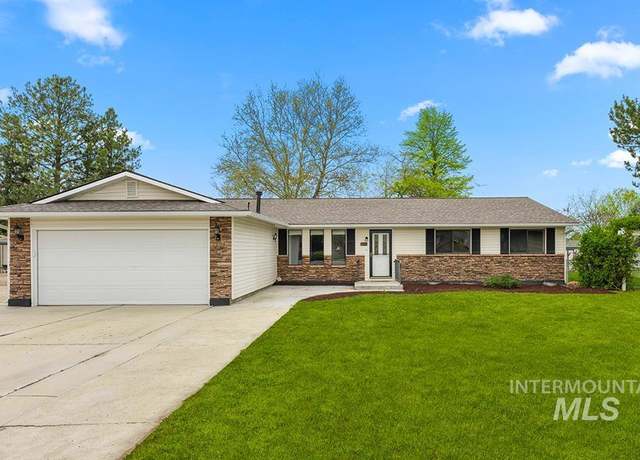 Property at 4643 S Shawnee Way, Boise, ID 83709, 4 beds, 2 baths