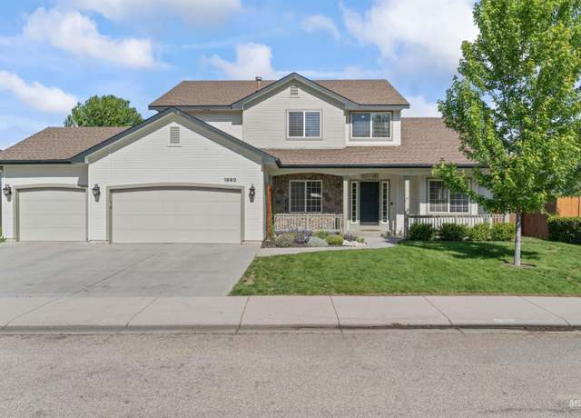 Property at 1992 S Elkhound Ave, Meridian, ID 83642, 4 beds, 2.5 baths