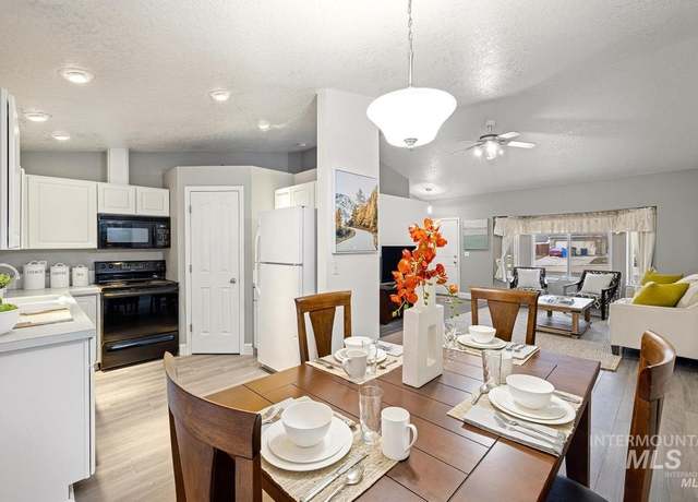 Property at 628 Winter Pl, Nampa, ID 83686, 3 beds, 2 baths