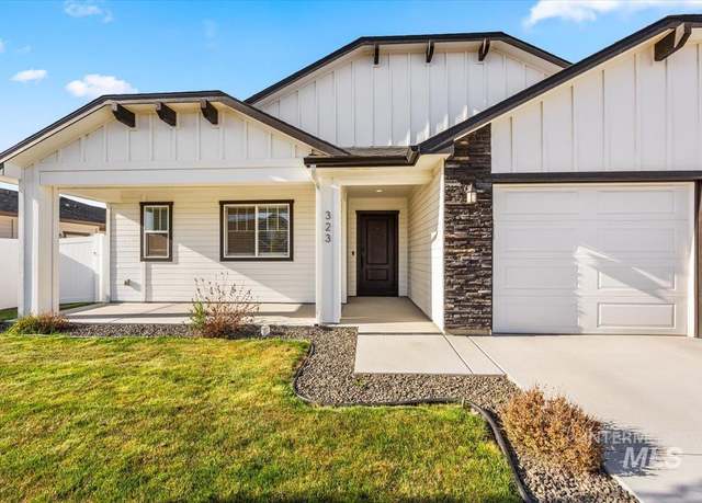 Property at 323 Maverick St, Fruitland, ID 83619, 3 beds, 2 baths