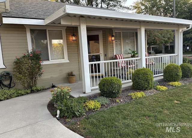 Property at 473 W State St, Eagle, ID 83616, 2 beds, 2 baths