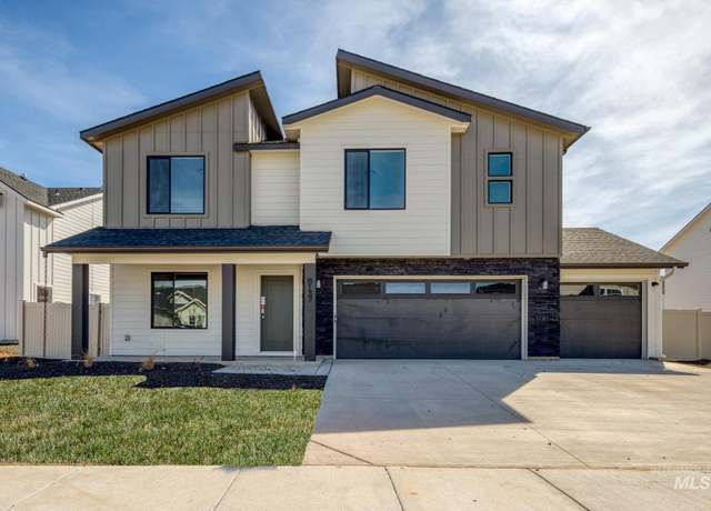 Property at 8137 E Red Horse St, Nampa, ID 83687, 4 beds, 2.5 baths