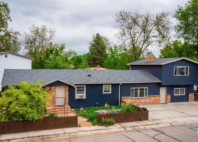 Property at 920 N Clover Dr, Boise, ID 83703, 4 beds, 2 baths