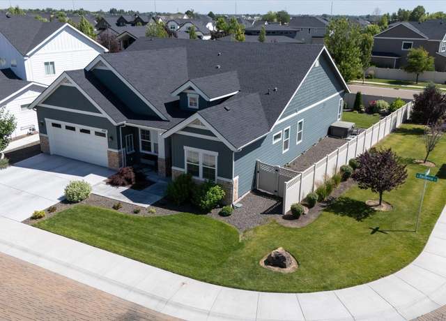 Property at 4337 W Ravenna St, Meridian, ID 83646, 4 beds, 2 baths