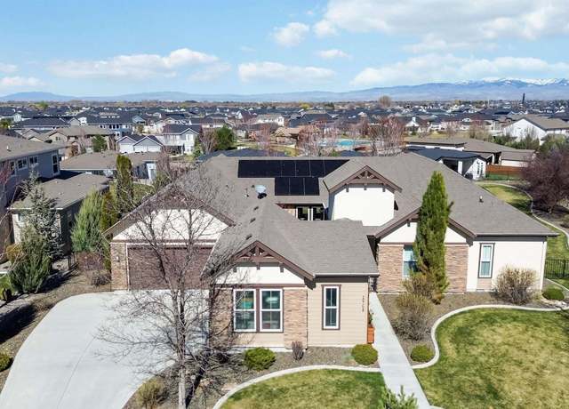 Property at 2468 E Lodge Trail Dr, Meridian, ID 83642, 4 beds, 4 baths