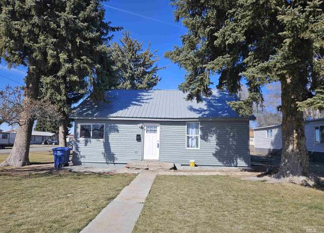 Property at 228 E Ave West, Jerome, ID 83338, 3 beds, 1 bath