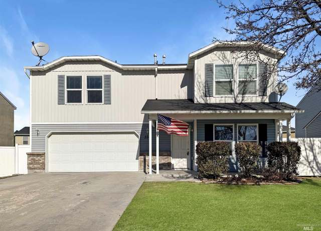 Property at 334 E Brush Gulch, Kuna, ID 83634, 4 beds, 2.5 baths