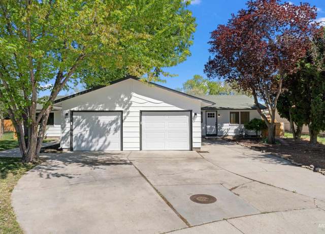 Property at 4062 & 4064 N Marcia Pl, Boise, ID 83704, 4 beds, 2 baths