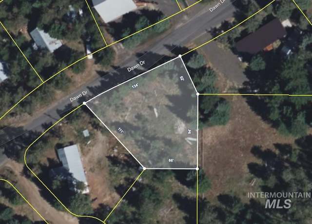 Property at 12960 Dawn Dr, Donnelly, ID 83615