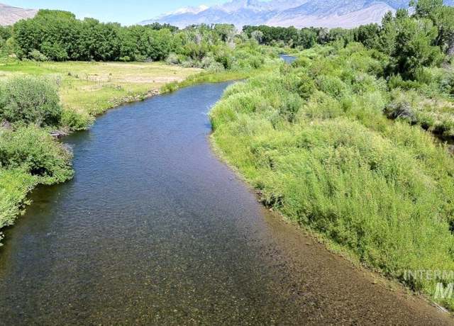Property at 4237 Summit Dr, Mackay, ID 83251