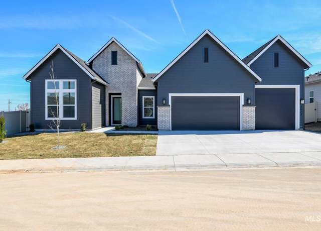Property at 5513 Sparky Ave, Caldwell, ID 83607, 3 beds, 2.5 baths