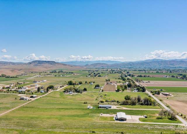 Property at 1720 Black Canyon Hwy, Emmett, ID 83617