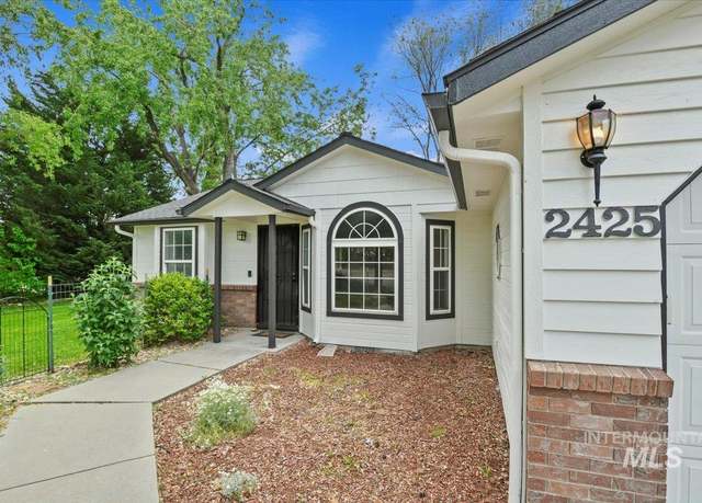 Property at 2425 Yucca Pl, Nampa, ID 83686, 3 beds, 2 baths