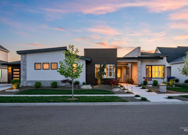 Property at 1771 S Riparian Way, Eagle, ID 83616, 3 beds, 2.5 baths