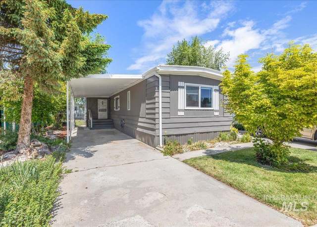 Property at 351 Oak Cir, Boise, ID 83713, 2 beds, 2 baths